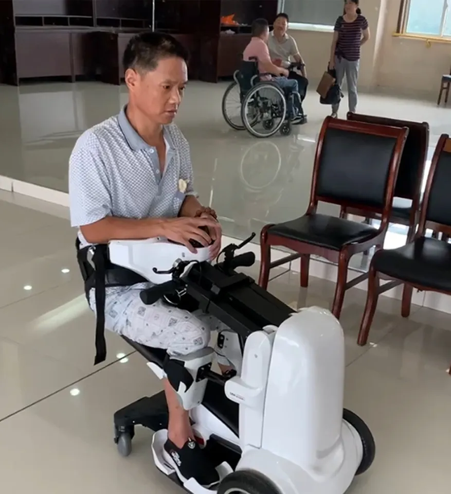 standing wheelchair user 02